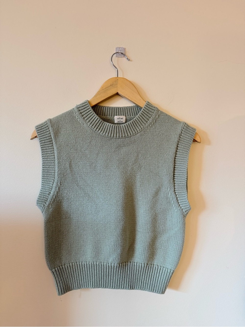 Aritzia Wilfred Alps Sweater Vest – Silver Sage